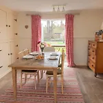 Towers Estate - Stapleton & Parkgate *