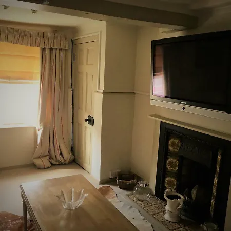 Towers Stapleton's & Parkgate's Εξοχικό σπίτι Κάρλτον