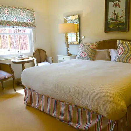 בית כפרי Towers Stapleton's & Parkgate's