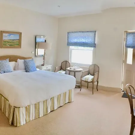 Towers Stapleton's & Parkgate's בית כפרי *