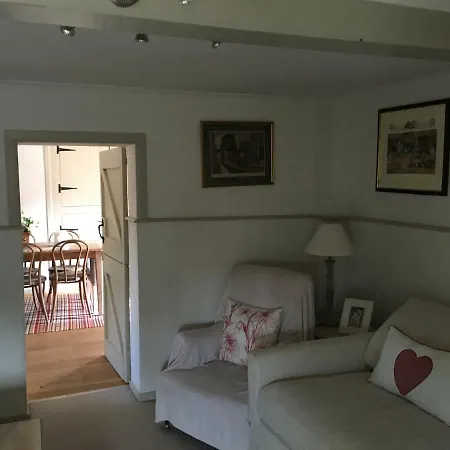 Towers Stapleton's & Parkgate's קרלטון